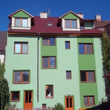 Penzion Apartmany Zlín Zewnętrze zdjęcie