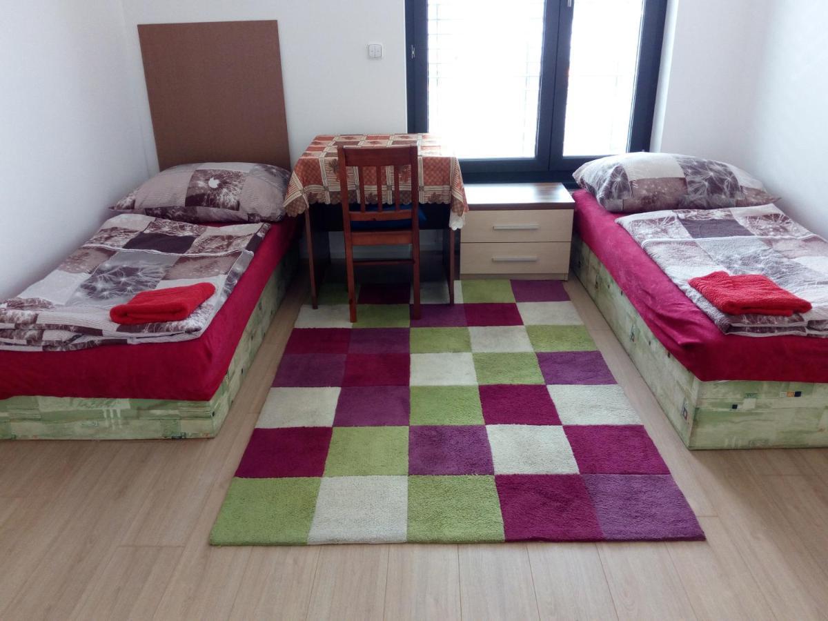 Penzion Apartmany Zlín Zewnętrze zdjęcie